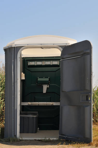 Best Affordable porta potty rental  in Vcennes, IN